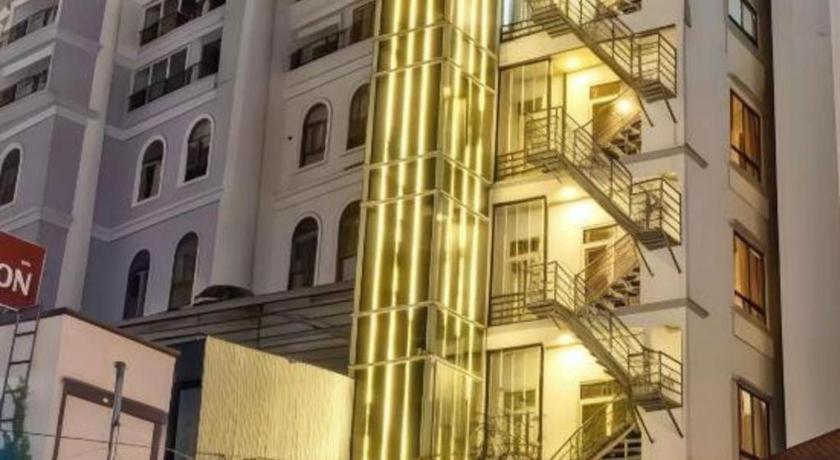 فندق جولد نايت دالات المظهر الخارجي الصورة